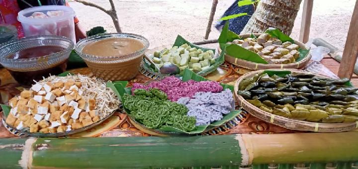Menjelajahi jalur kuliner khas pasar pagi